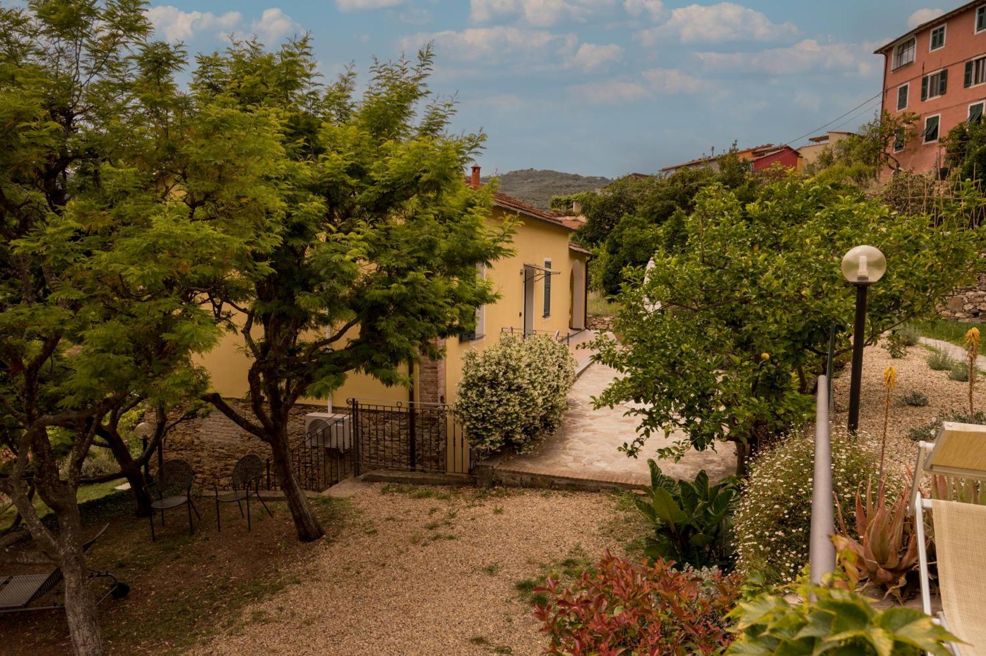 Agriturismo San Michele Di Danio Giovanni 多尔切多 外观 照片
